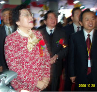 江澤慧女士蒞臨桃花江竹材 江澤慧女士蒞臨桃花江竹材